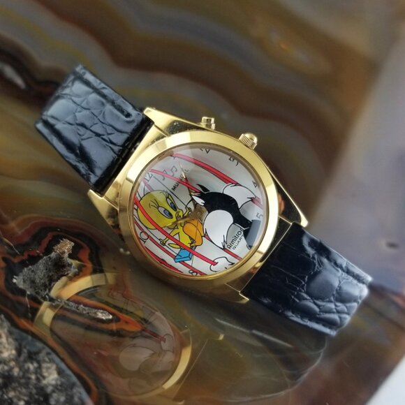 Warner Brothers Looney Tunes MUSICAL Tweety Bird Watch - Picture 1 of 5